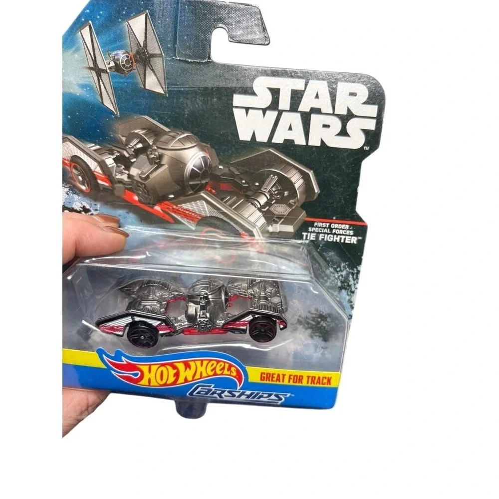Hot Wheels Star Wars Character Cars Lot 6 Darth Vader Boba Fett Stormtrooper R2D